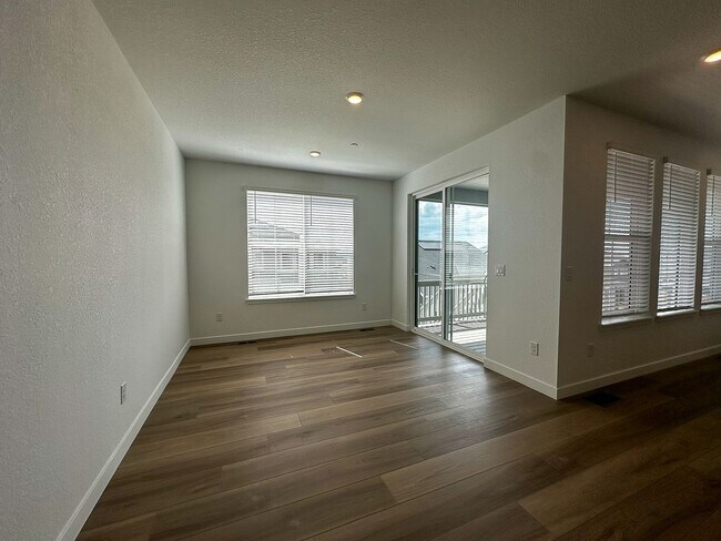Building Photo - BRAND NEW Sunset Village ranch-style home ...