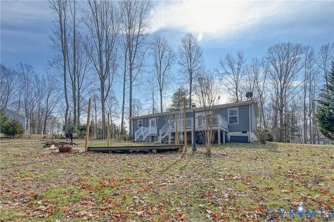 Building Photo - 104 Privacy Rd