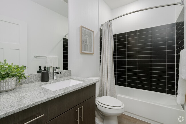 Studio, 1BA - 346SF - Bathroom - CoHo Apartments