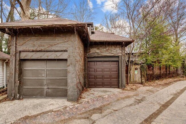 Building Photo - 2112 Iuka Ave