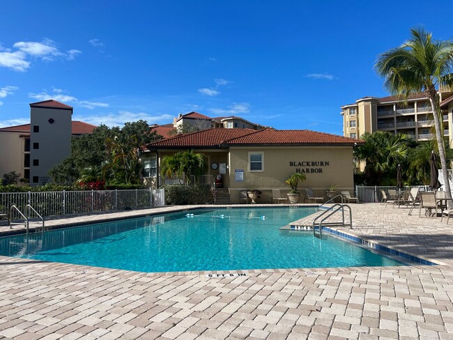 Building Photo - 3BR/2BA Condo in Osprey, FL