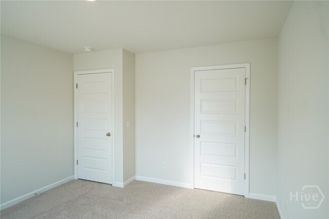 Building Photo - 104 Painted Lady Lp