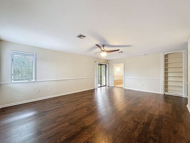 Building Photo - Exquisite Lake County Home with Lake Harris Views