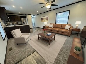 Building Photo - 16205 Normandy St