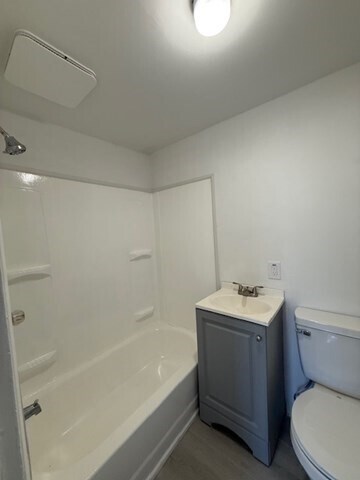 Building Photo - 46 Franklin St