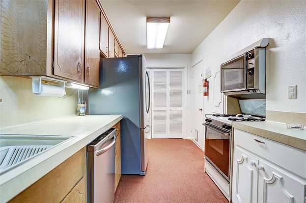 Building Photo - 4145 Sarong Dr