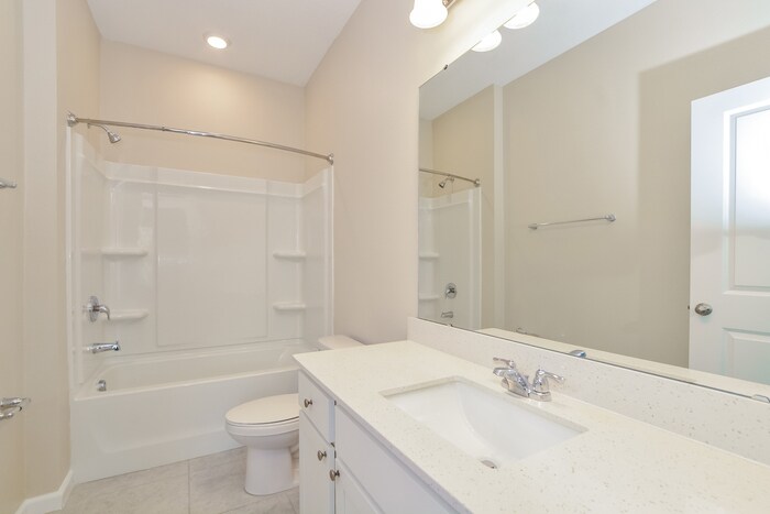 Building Photo - 302 Cartee Ln