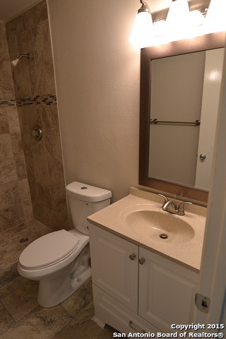 Building Photo - 6611 Woodford-