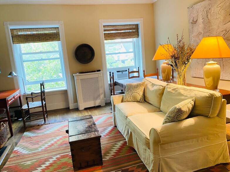 Primary Photo - 112 W 78th St