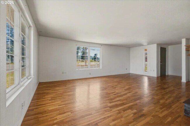 Building Photo - 1290 Riggs Hill Rd