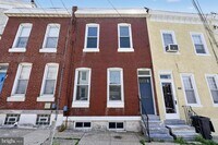 Building Photo - 185 Baldwin St