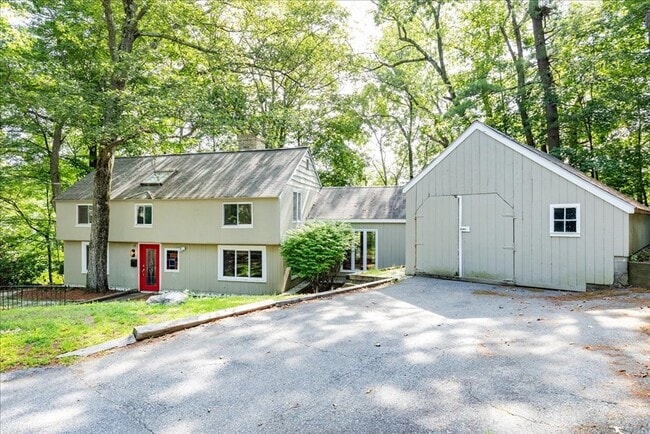 Primary Photo - 17 Boulder Rd