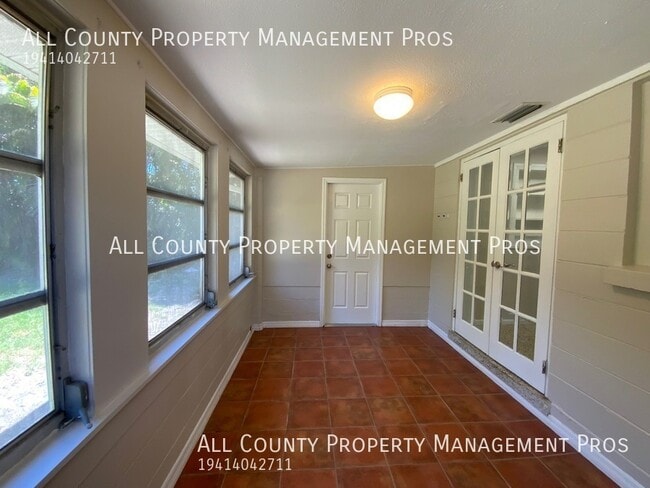 Building Photo - 2629 Grand Cayman St