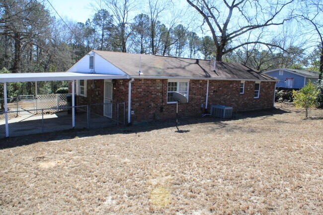 Building Photo - 3517 Byron Pl