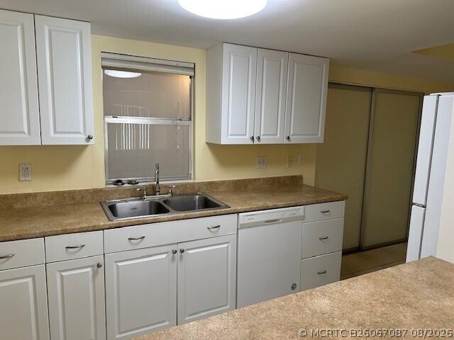 Building Photo - 7013 NW 63rd Ct