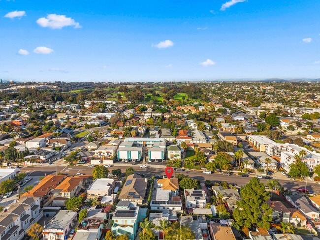 Building Photo - 2735 Broadway-7