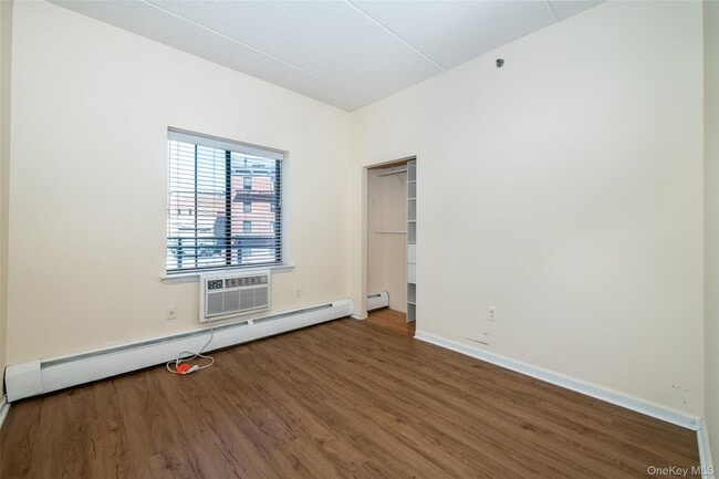 Building Photo - 123 Mamaroneck Ave