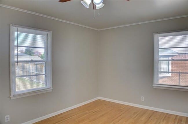 Building Photo - Charming Midtown Bungalow!