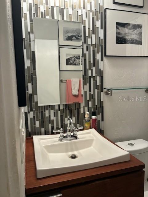 Building Photo - 3239 Boca Ciega Dr N