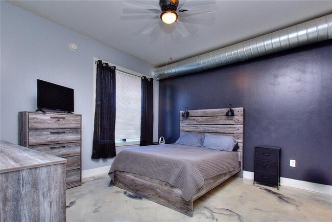 Building Photo - 502 Pryor St SW