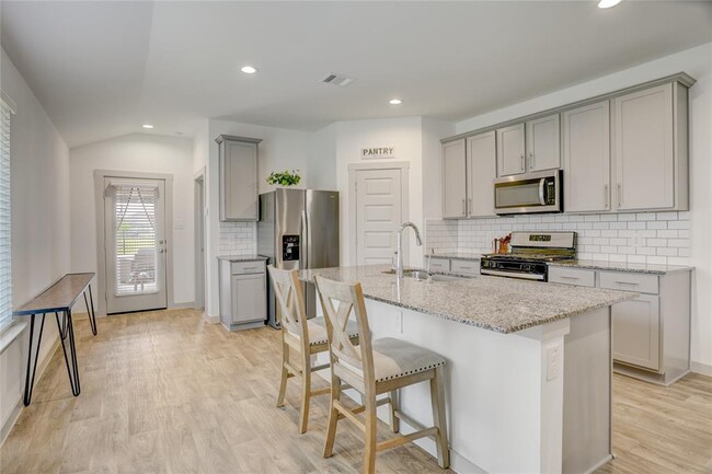 Building Photo - 1254 Truckee River Dr