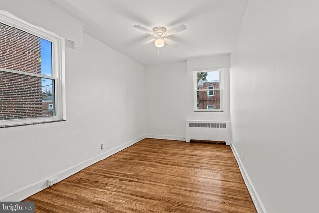Building Photo - 412 Glen Echo Rd