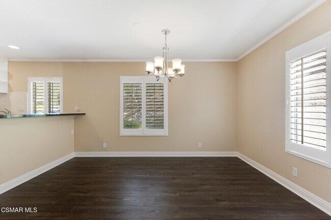 Building Photo - 408 Via Colinas