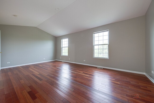 Building Photo - 496 Belvedere Ln