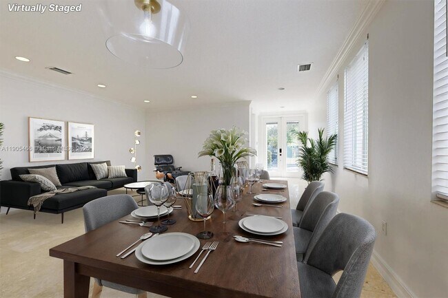 Building Photo - 3180 New York St