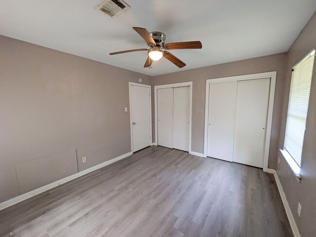 Building Photo - 436 Gardenia Ave