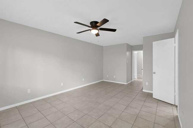 Building Photo - 28903 Atherstone St