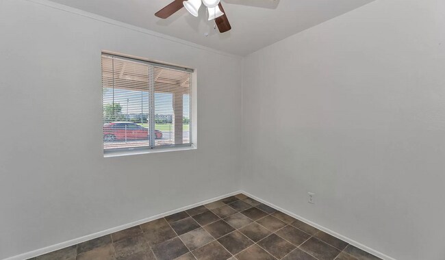 Building Photo - 3134 W Missouri Ave