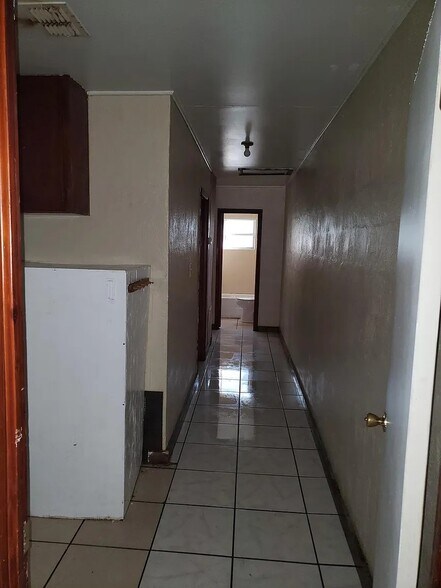 Building Photo - 723 Efferson St