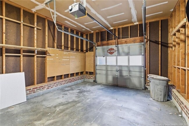 Building Photo - 114 Covewood Ct