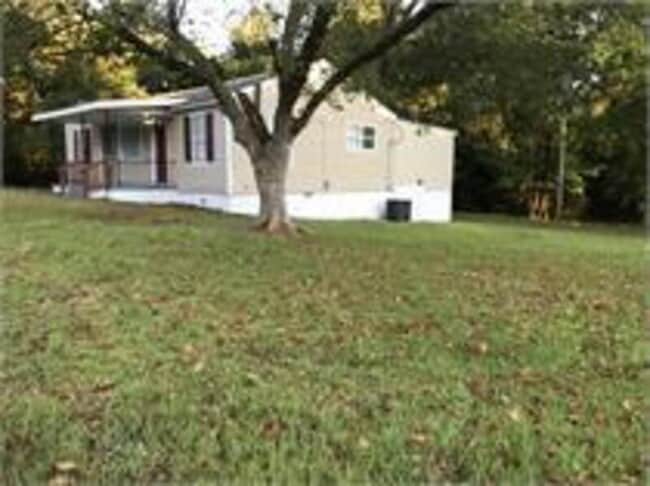 Building Photo - 1007 E Mcintosh Rd