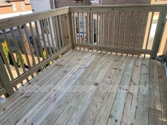 Building Photo - 1271 Cherokee Rd