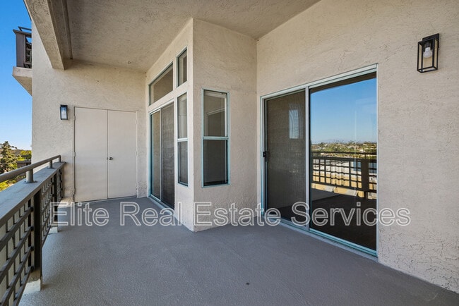 Building Photo - 3790 Florida St