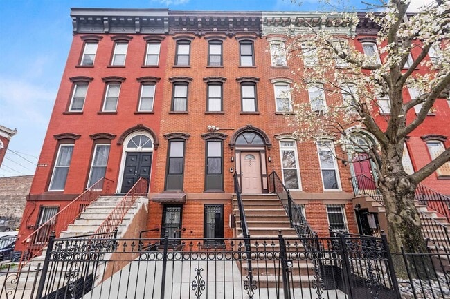 Building Photo - 800 Ocean Ave