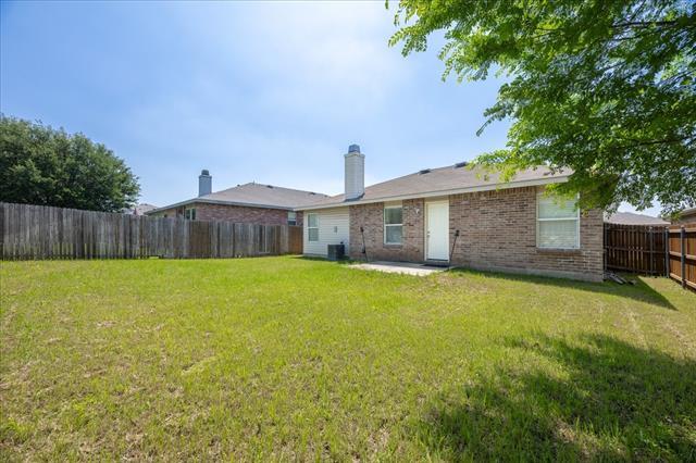 Building Photo - 1705 Diamond Lake Trail