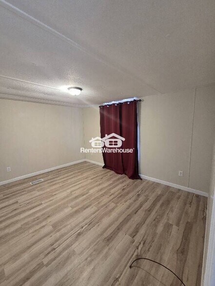 Building Photo - 2350 N 5th St