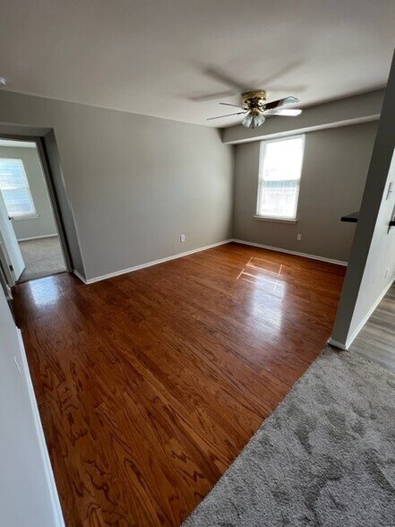 Dining Room - 1777 N Dove Rd