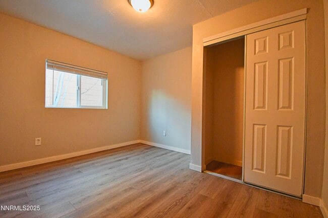 Building Photo - 1607 H St