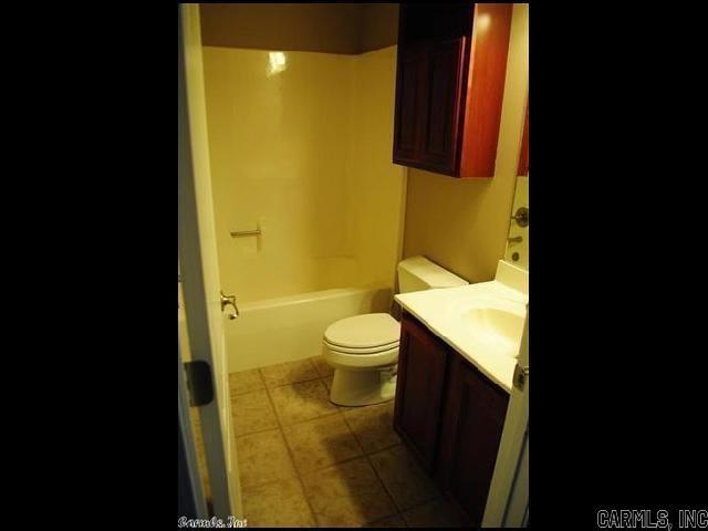 Building Photo - 3211 Moonlighting Pl