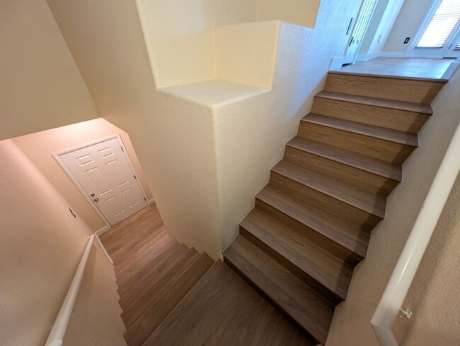 Building Photo - 89 Day Trade St