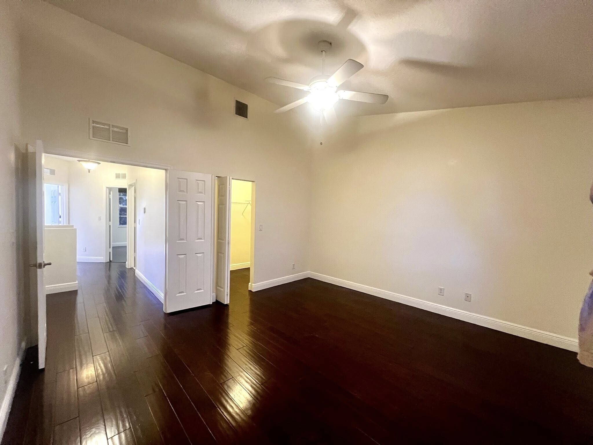 Building Photo - 3240 Fairway Cir