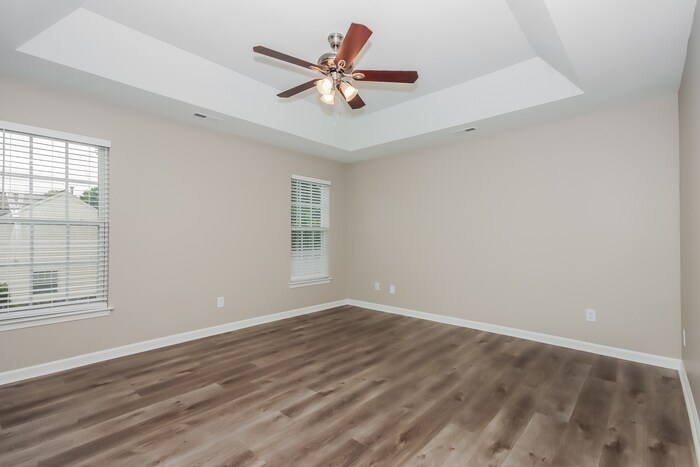 Building Photo - 106 Shephard Hill Dr