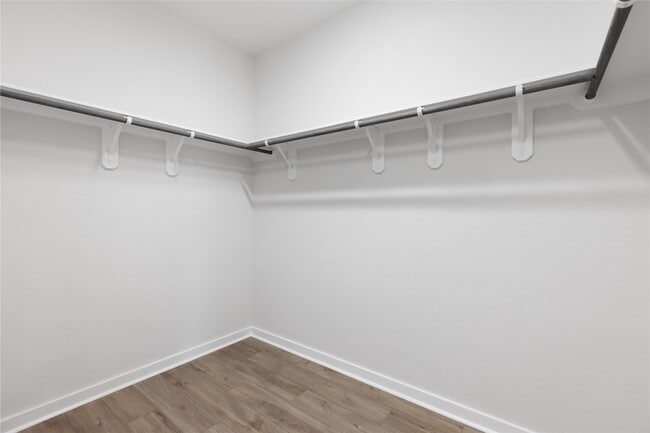 Building Photo - 8126 Brocken St