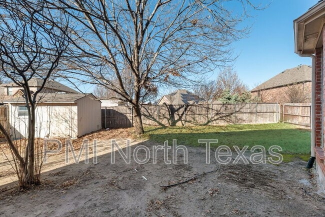 Building Photo - 2673 Pine Trail Dr