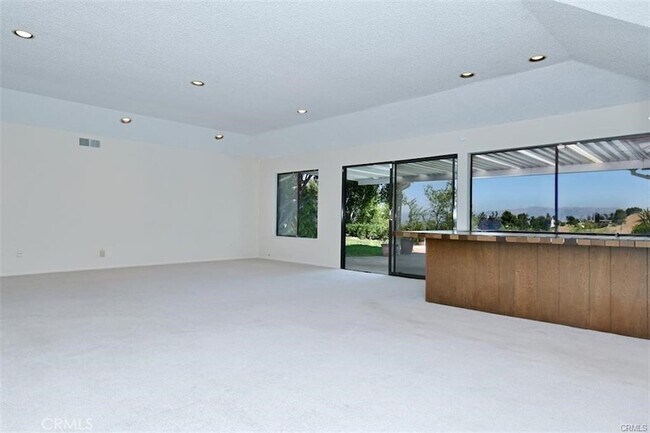 Building Photo - 4061 Falling Leaf Dr