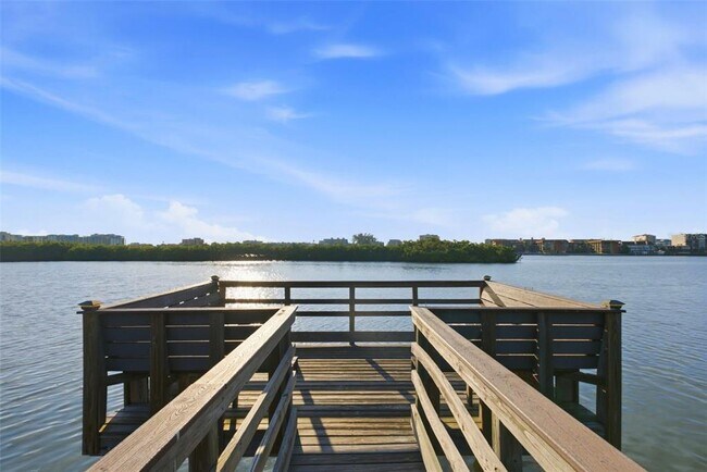 Building Photo - 14510 Alejo Ct